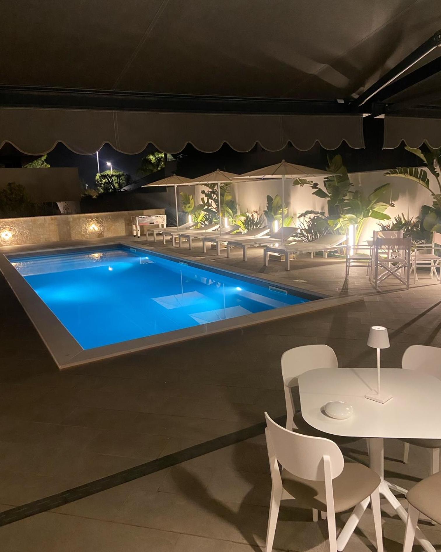 Dimora Giulia Hotel Bari Ngoại thất bức ảnh